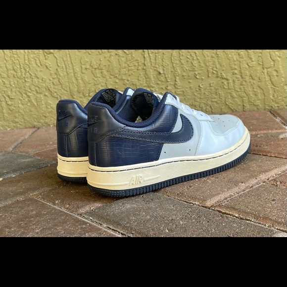 Nike Air Force I ‘07 sneakers - Picture 3 of 9